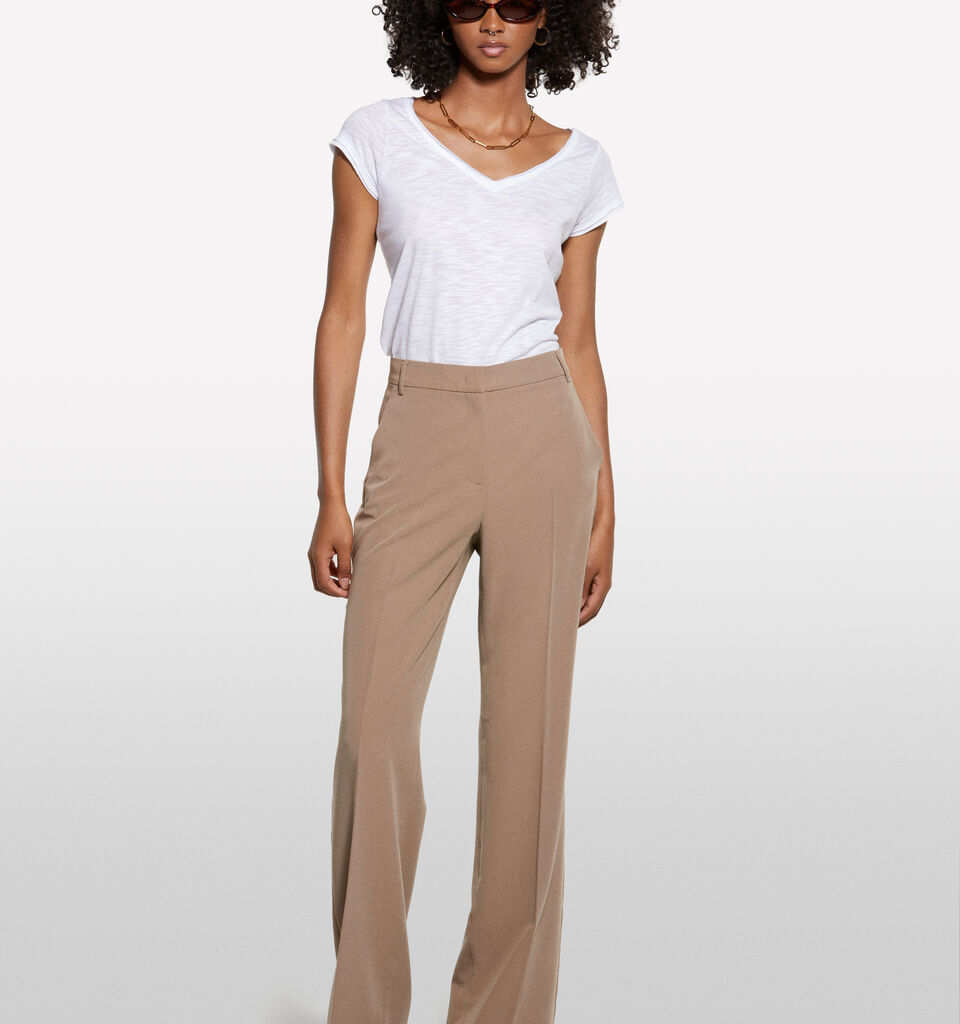 T-shirt scollo a V bianca - t-shirt a manica corta da donna - Bianco | Sisley image number 1